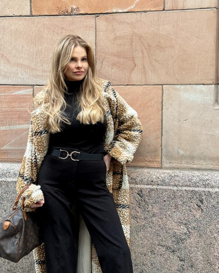 Radiant Blonde Hair Care: Essential Products for a Stunning Look